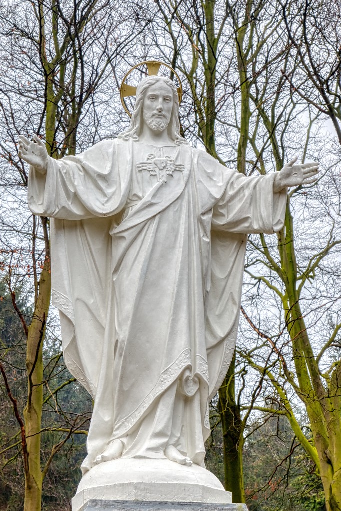 HDR kerkfotografie maria mary mariapark jesus bedevaart bedevaartplaats pilgrimage meersel meersel-dreef religie religion rooms katholiek lommel oostmalle